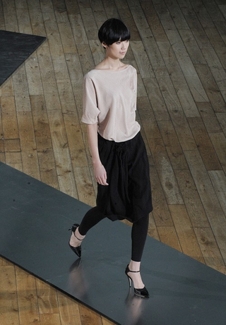 Illustration for article titled Nicole Farhi's Collection Inspires The Sin Of Covetousness